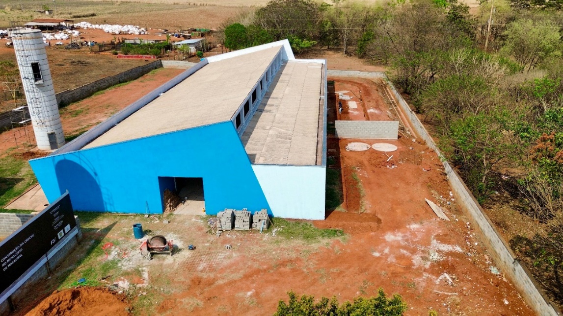 Construção da creche municipal em Macaubal-SP